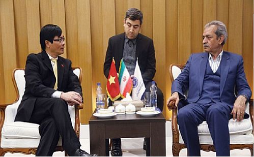  برقراری روابط بانکی و تسهیل صدور روادید دو خواسته ایران از ویتنام